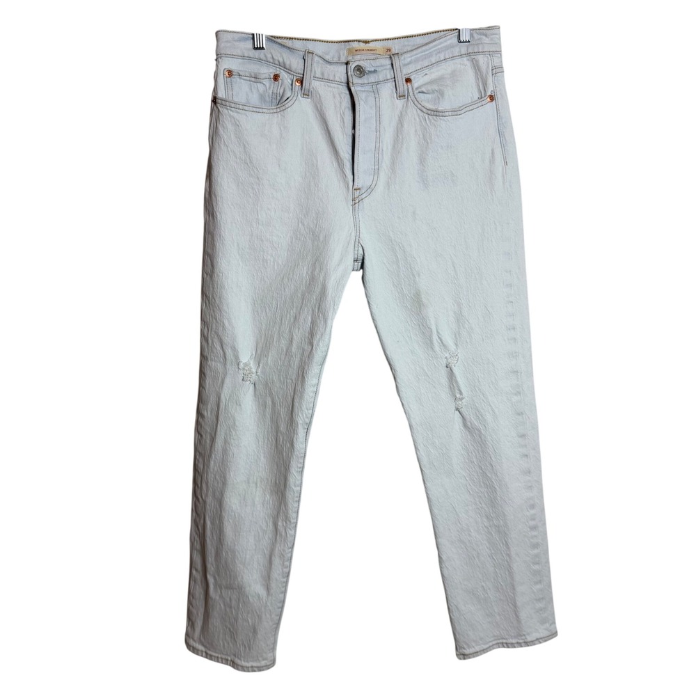 Levi's Premium Wedgie Straight Jeans Women's Size 29 Light‎ Wash Distressed